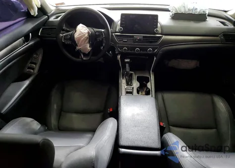 2021 Honda Accord Lx z USA, uszkodzony, nr VIN 1HGCV1F1XMA044190